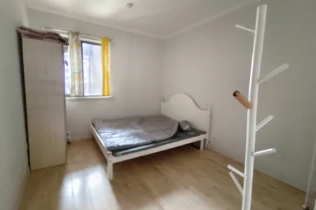 星光岛玫瑰园（二期） 2室2厅1卫 南 精装