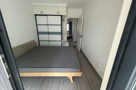 万达维多利亚湾（31-67号楼） 2室2厅1卫 南 精装