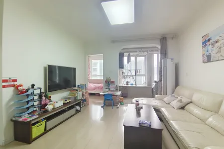 唐岛ONE 3室1厅1卫南北 中装