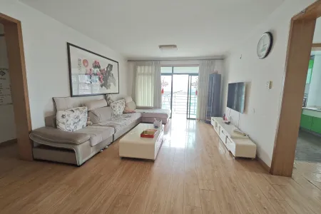 汇峰嘉园 3室2厅2卫 南北 精装