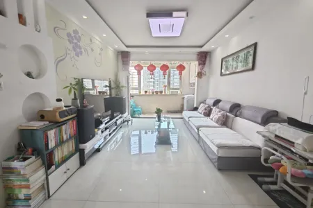 晶城 3室2厅2卫 南北 精装