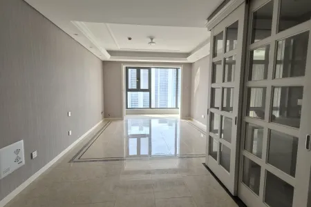 万科新都会一期 3室2厅2卫南北 精装