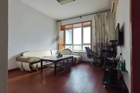 中南海湾新城 1室1厅1卫 南北 精装