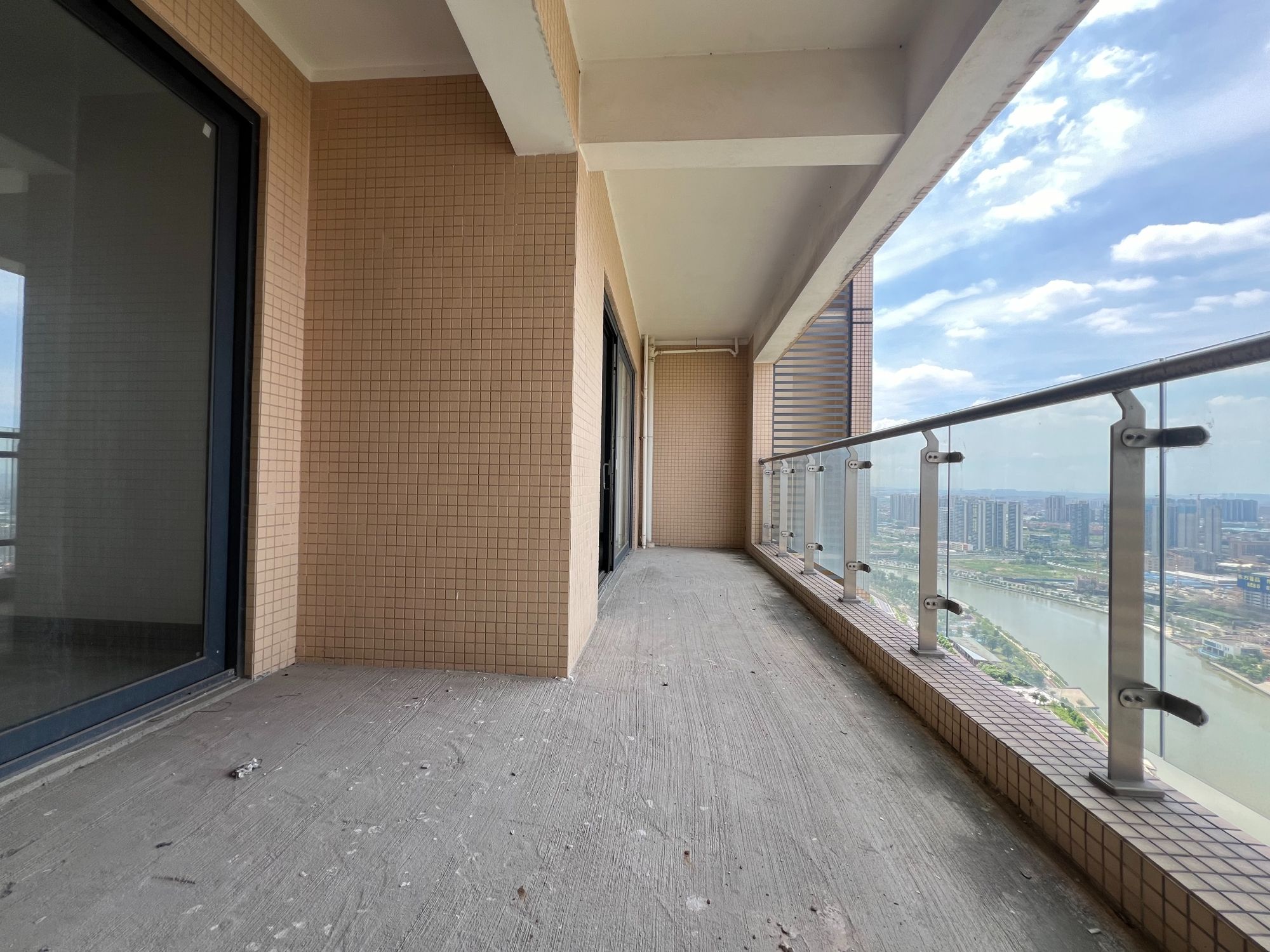 中铁建水岸公馆北区