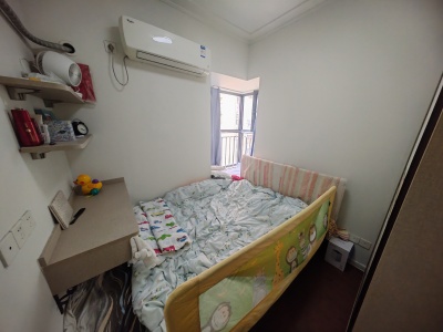 万达华府 3室2厅1卫 183万元 视频房