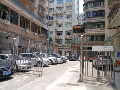 市政园林小区 90万元，性价比高