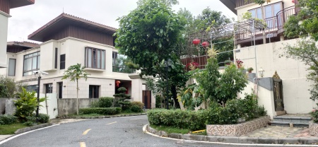 万科兰乔圣菲 3800万元，性价比高