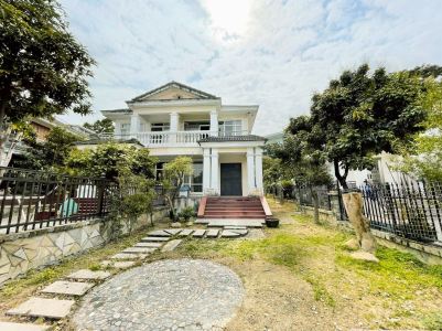 金碧御水山庄