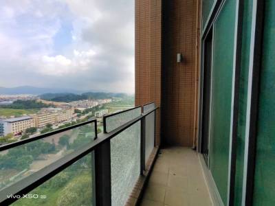 新鸿基御华园