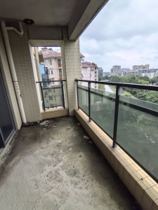 泊岸君庭
