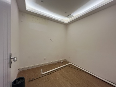 雅居乐名门十八