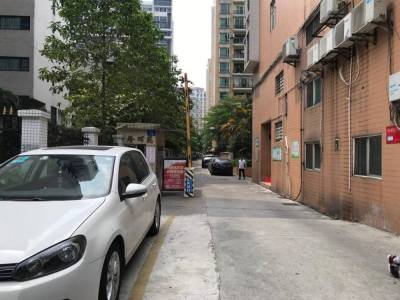 隆晖苑