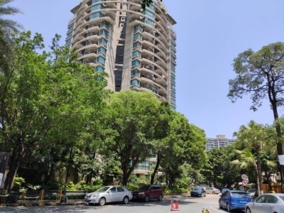 雅居乐名门十八