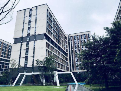 绿地空港国际中心
