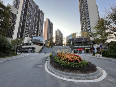 路劲天隽峰