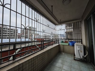 骏景大厦