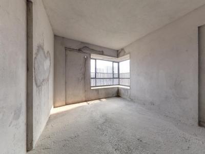 俊怡云山御居158万元，性价比高