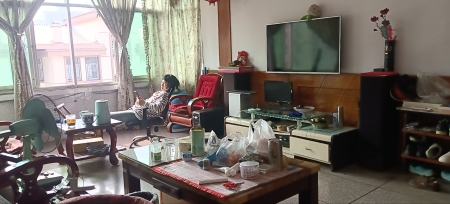 鸭鸭大厦安置房