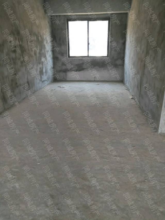 龙立铂金公馆