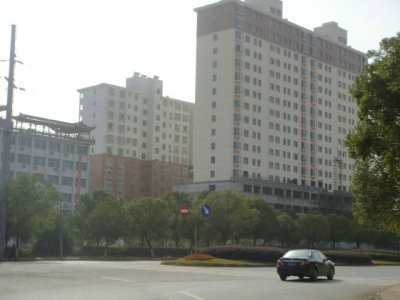 深傲共逸佳苑