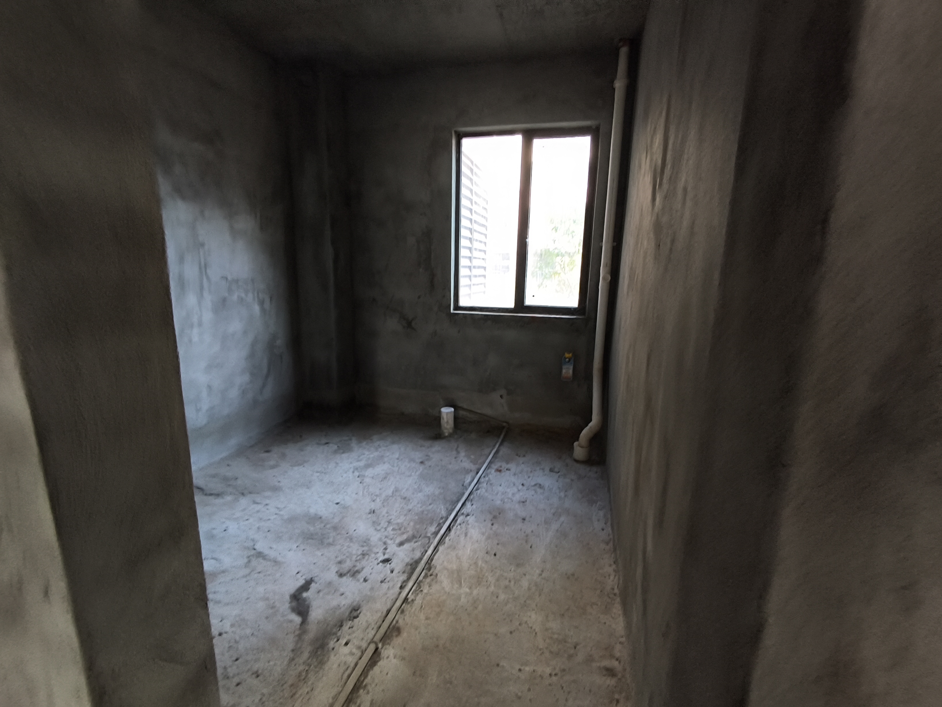 荷塘新城，4室2厅2卫，160㎡，毛坯，50万元，新房联网！