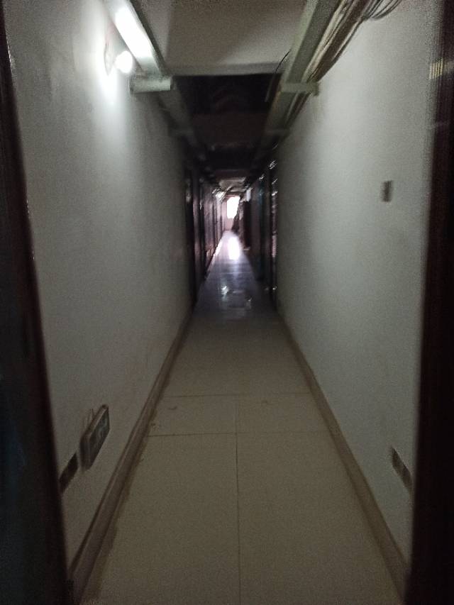 香江明珠，1房1厅1卫，30.22㎡，毛坯，10万元，新房联网（独家代理）