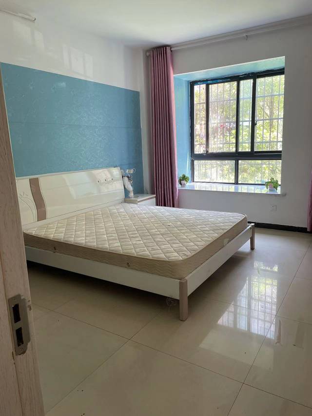 中航城新苑，2房2厅1卫，80.0㎡，简装，56万元，新房联网（独家代理）