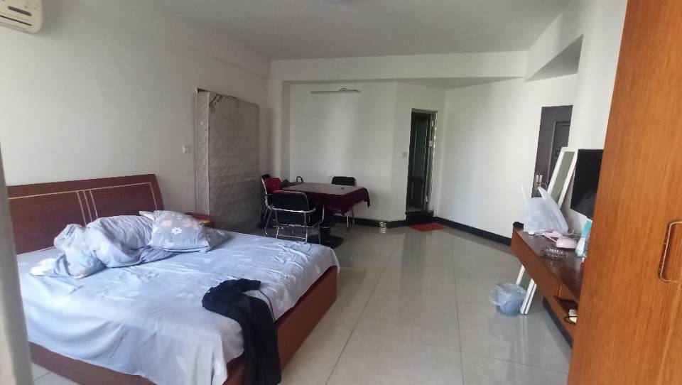 香江明珠，1房1厅1卫，中装，800.0元/月，新房联网（独家代理）