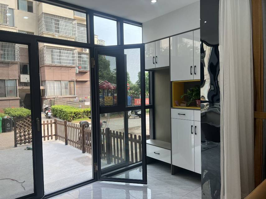 华远名仕，4房2厅2卫，127.0㎡，豪装，69万元，新房联网（独家代理）