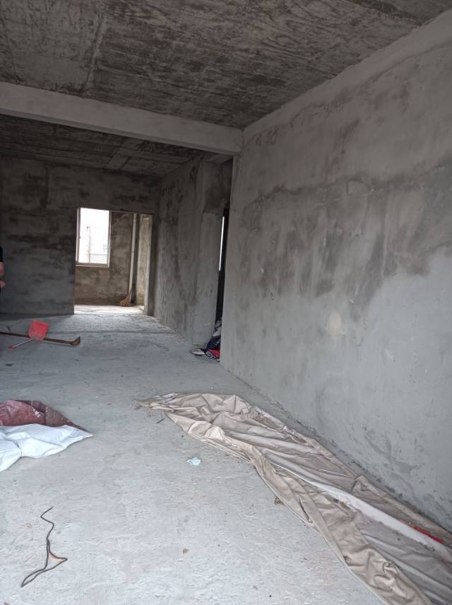 温馨家园，3房2厅2卫，120.0㎡，毛坯，30万元，新房联网（独家代理）