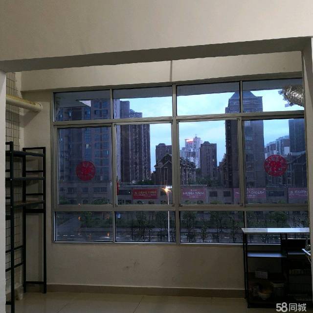 香江明珠，1房0厅0卫，28.0㎡，精装，14.8万元，新房联网（独家代理）