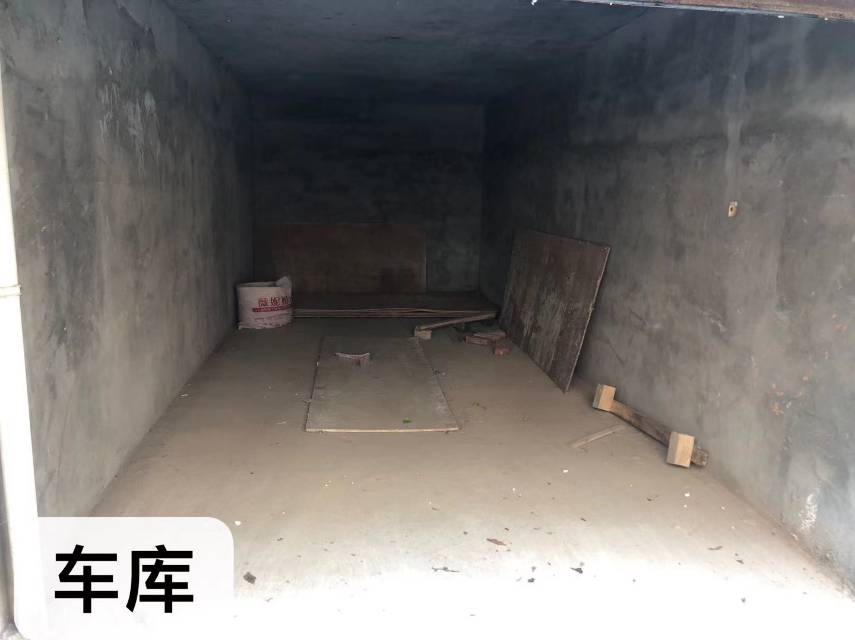 璟泰华庭，4房2厅2卫，161.14㎡，毛坯，68万元，新房联网（独家代理）