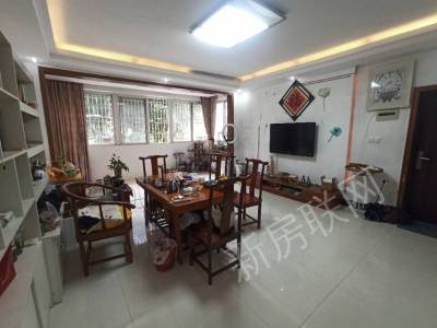 南湖人家 4室2厅2卫 40万