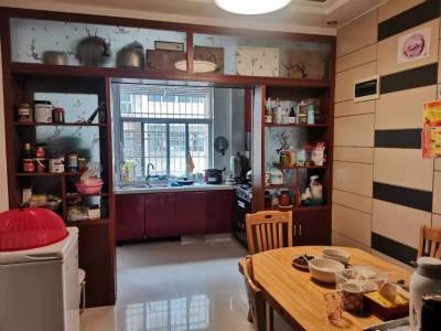 香榭丽景，3房2厅2卫，136.73㎡，精装，47万元，新房联网（独家代理）