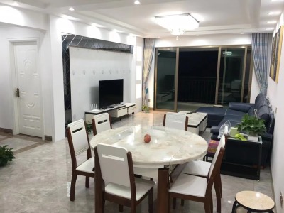 裕港豪庭二期3室2厅2卫 150.0㎡房间亮点138万元
