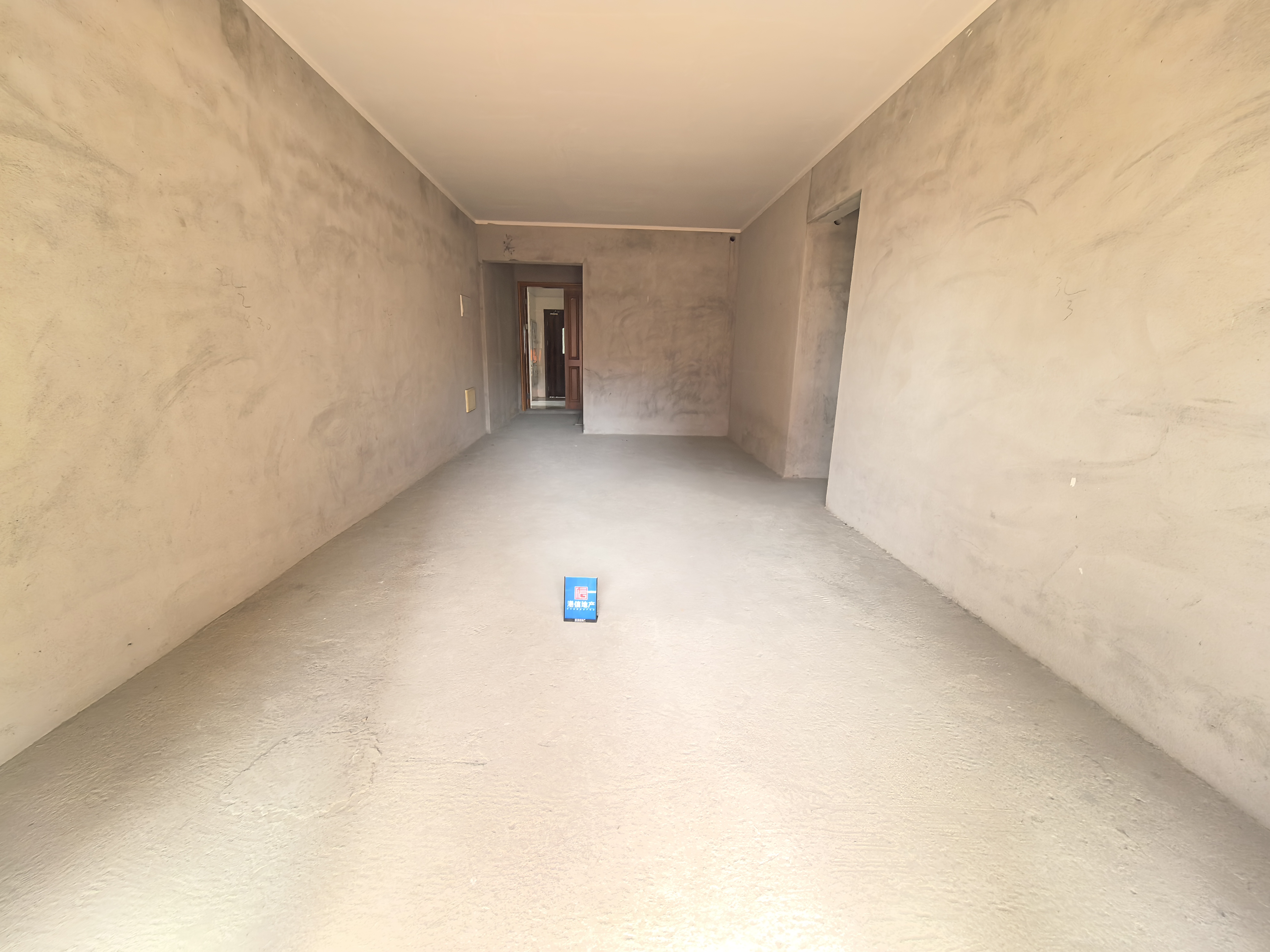 城市名都B区 3室2厅2卫 90万元 唯一住房,视频房