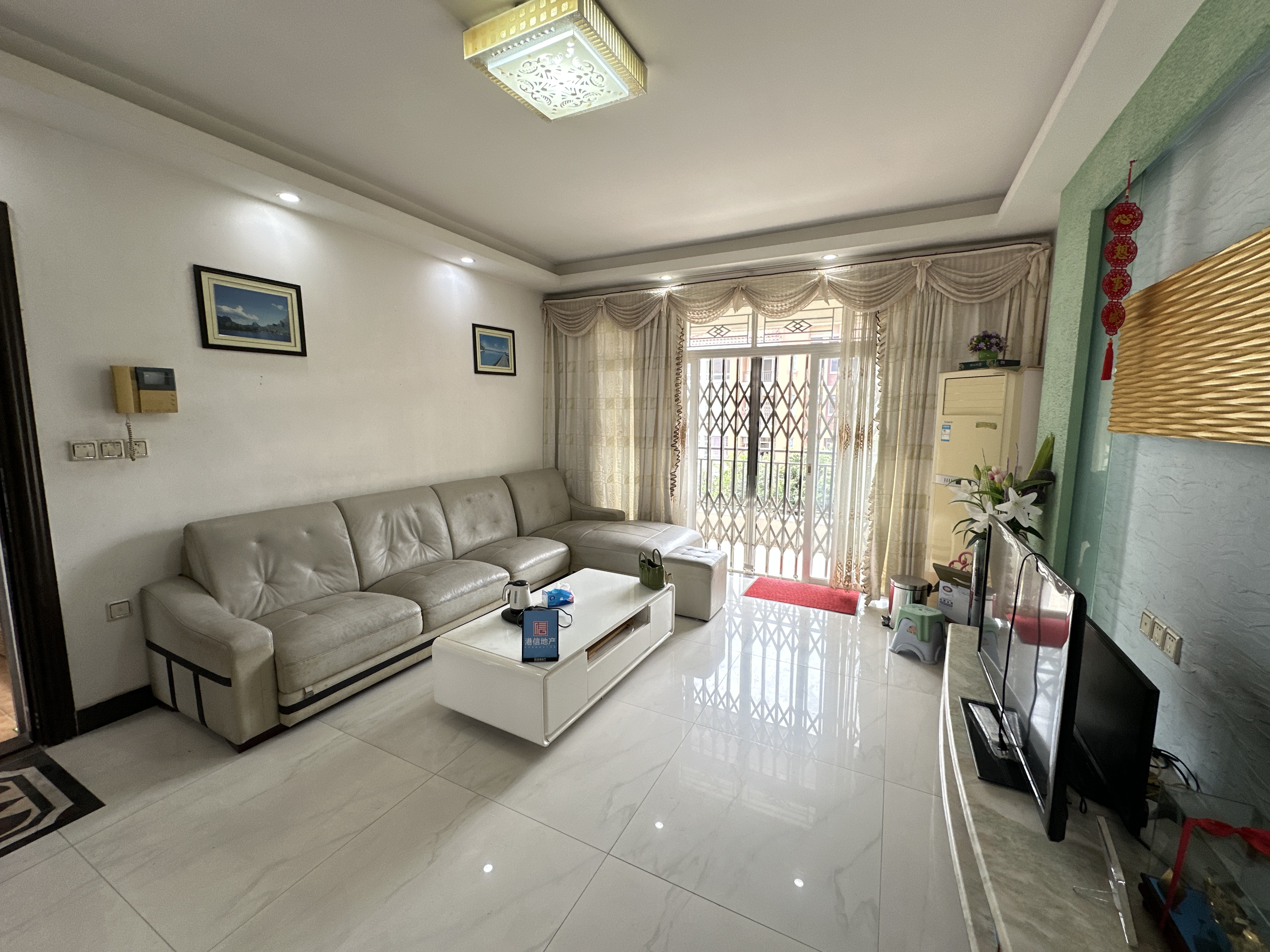 星港湾 3室2厅2卫 50万 视频房