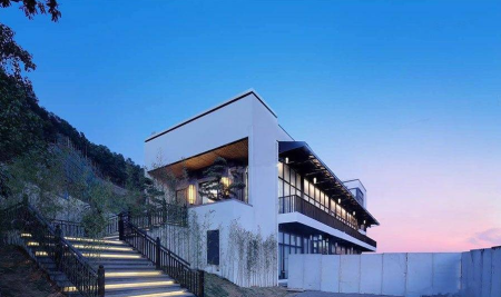 三合院