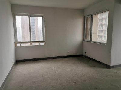 龙山新苑3期 3室2厅1卫 46万 低首付