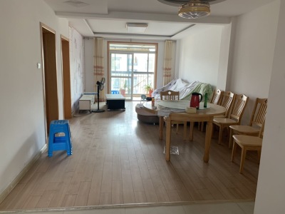 银湖·波尔卡国际花园南区