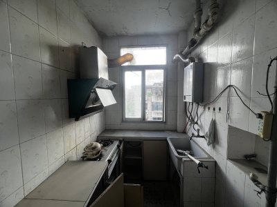 洗布山税务宿舍