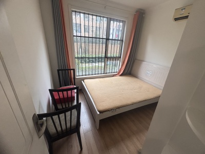 凤凰城南岛银杏轩