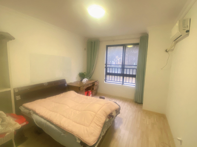 新里维多利亚公馆 4室2厅2卫 102万元 南北通透,业主急售