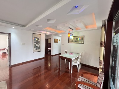 凤凰城中岛蔷薇苑