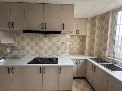 香江比华利山庄