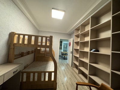 香江比华利山庄