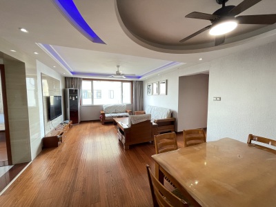 凤凰城南岛云杉轩