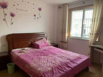 银湖·波尔卡国际花园南区