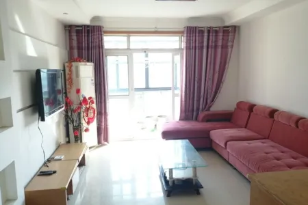 BOBO城F区 2室2厅1卫 1,600元/月 南北通透,采光充足,满两年