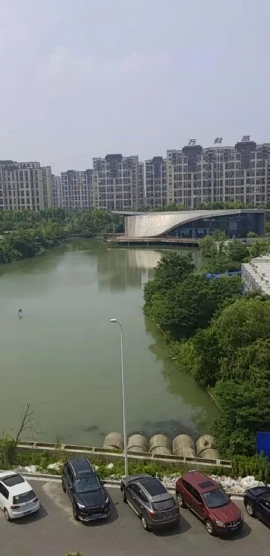 城市之光B2区写字楼配套南中装真实好房